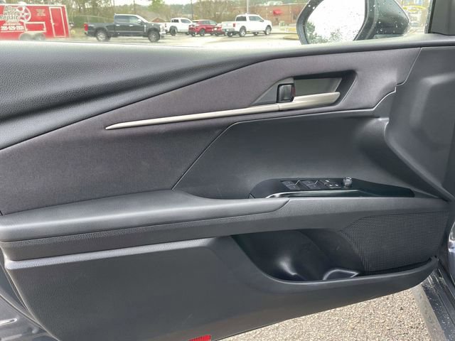 Used 2025 Toyota Camry LE image 16