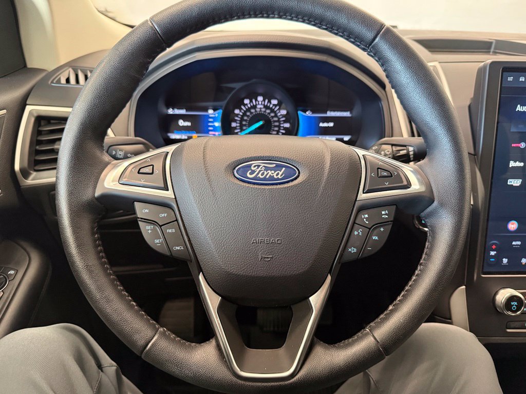 Certified 2023 Ford Edge SEL w/ Convenience Package AWD/4WD image 23