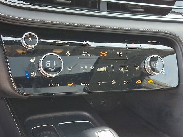 Used 2022 INFINITI QX60 Sensory w/ Vision Package AWD/4WD image 18