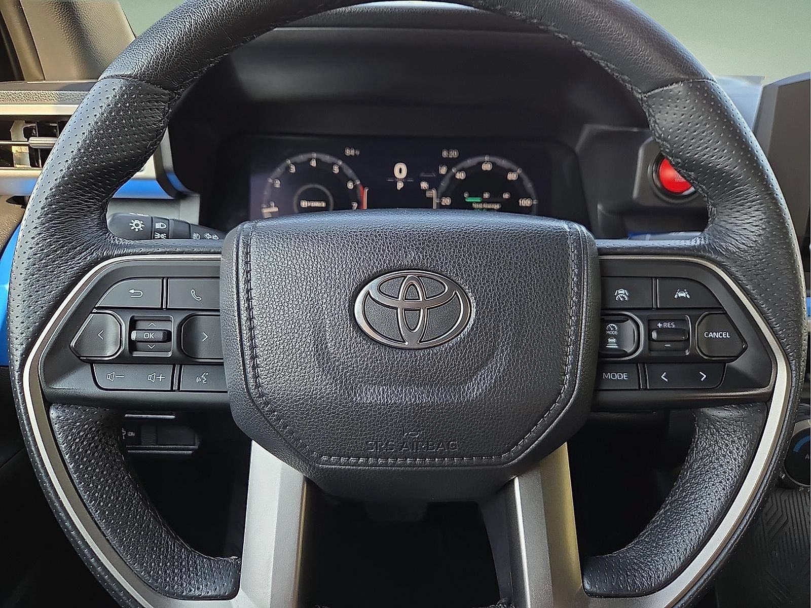 Used 2025 Toyota Tacoma TRD Off-Road AWD/4WD image 24