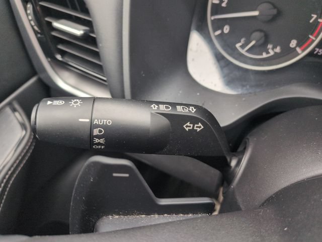 Used 2022 Nissan Rogue SV w/ SV Premium Package AWD/4WD image 36