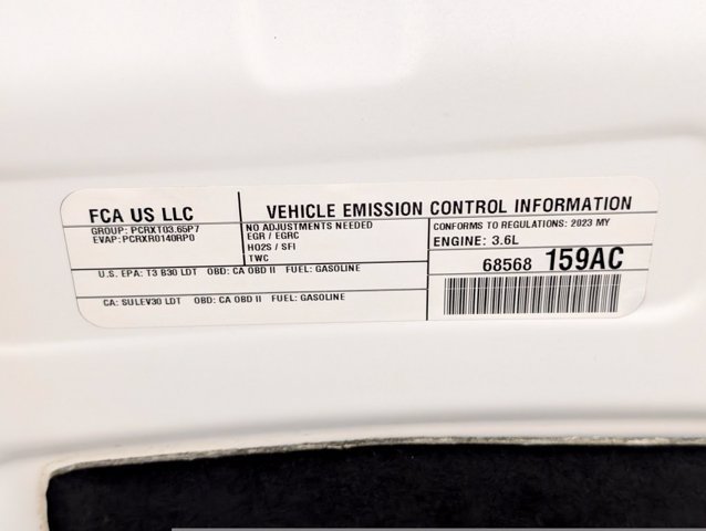 Used 2023 Chrysler Pacifica Touring-L FWD image 24