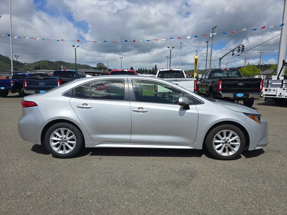 Used 2021 Toyota Corolla XLE w/ Carpet Mat Package (TMS) FWD image 7