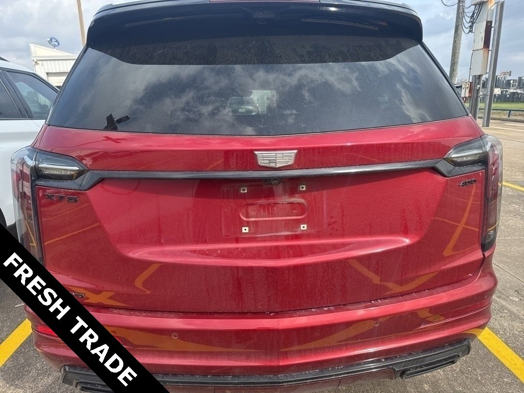 Used 2022 Cadillac XT6 Sport w/ Platinum Package image 4