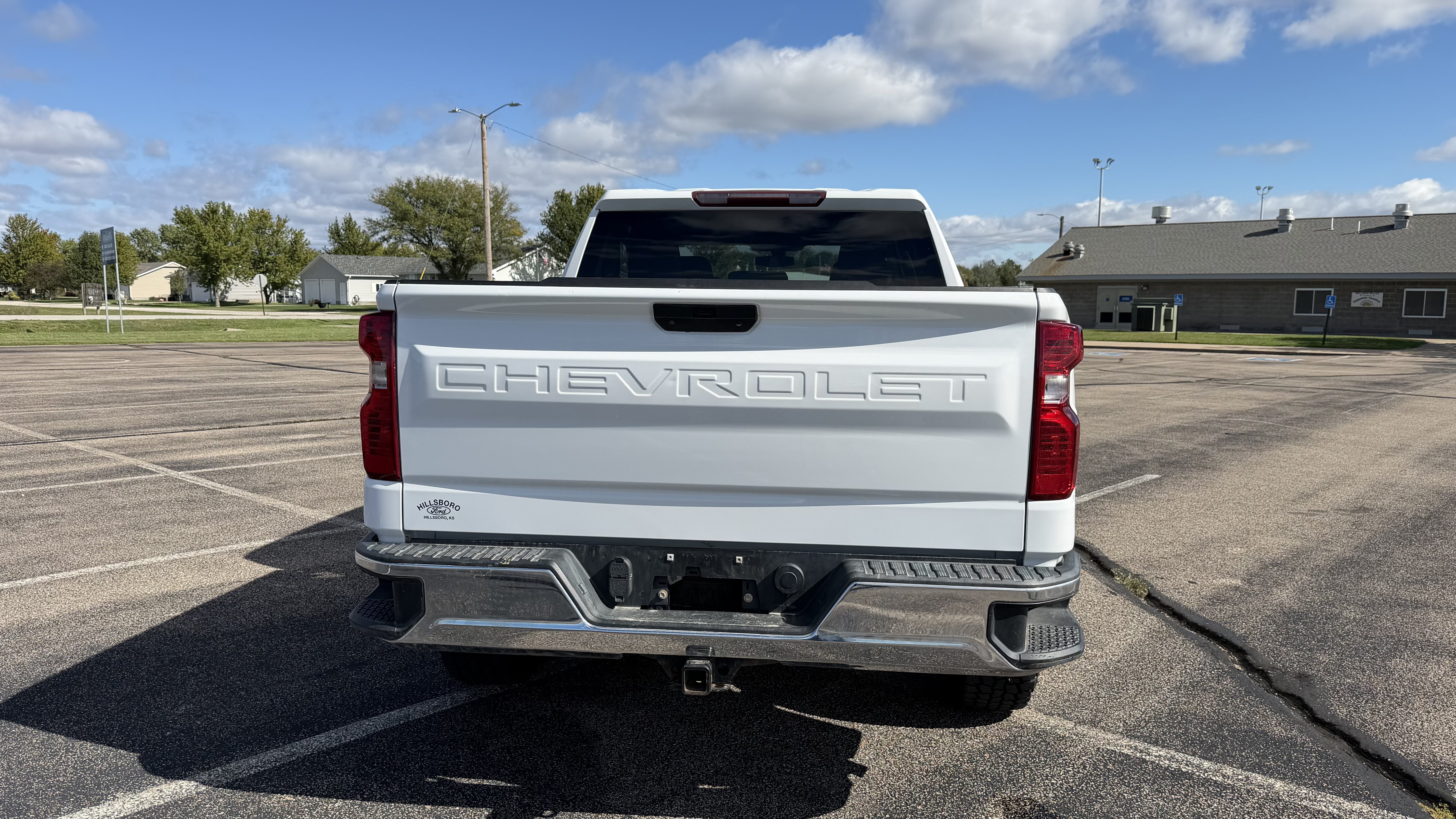 Used 2021 Chevrolet Silverado 1500 W/T w/ WT Fleet Convenience Package AWD/4WD image 4