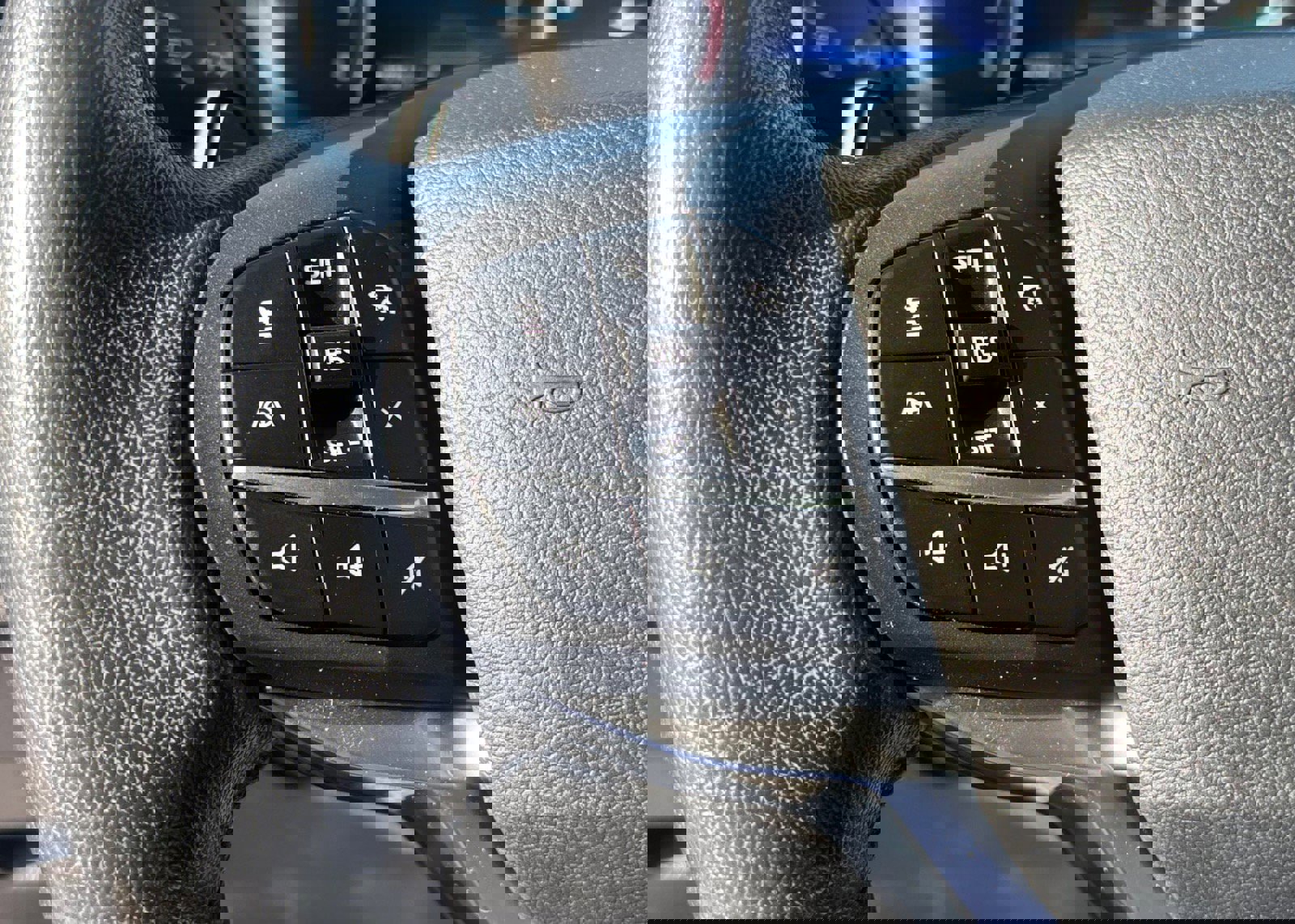 Certified 2020 Ford Explorer Limited image 40