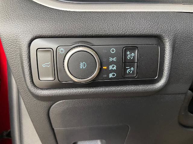 Certified 2023 Ford Explorer XLT w/ Equipment Group 202A image 19