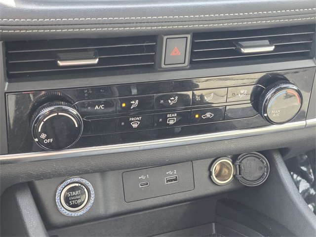 Used 2021 Nissan Rogue S image 22