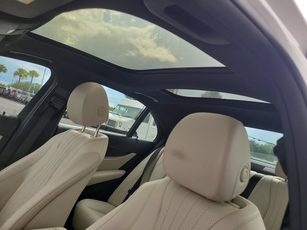 Used 2019 Mercedes-Benz E 300 image 18