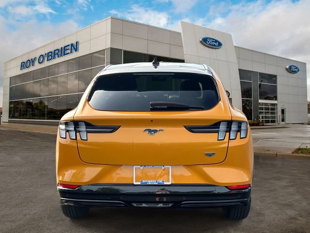 Certified 2022 Ford Mustang Mach-E California Route 1 AWD/4WD image 4