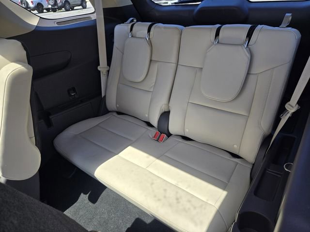 Certified 2021 Ford Explorer Platinum w/ Equipment Group 601A image 12