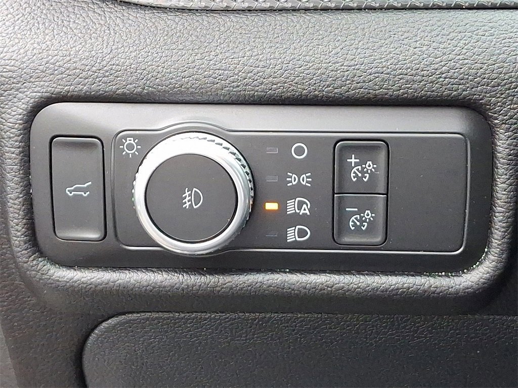 Certified 2022 Ford Explorer ST w/ Equipment Group 401A image 25