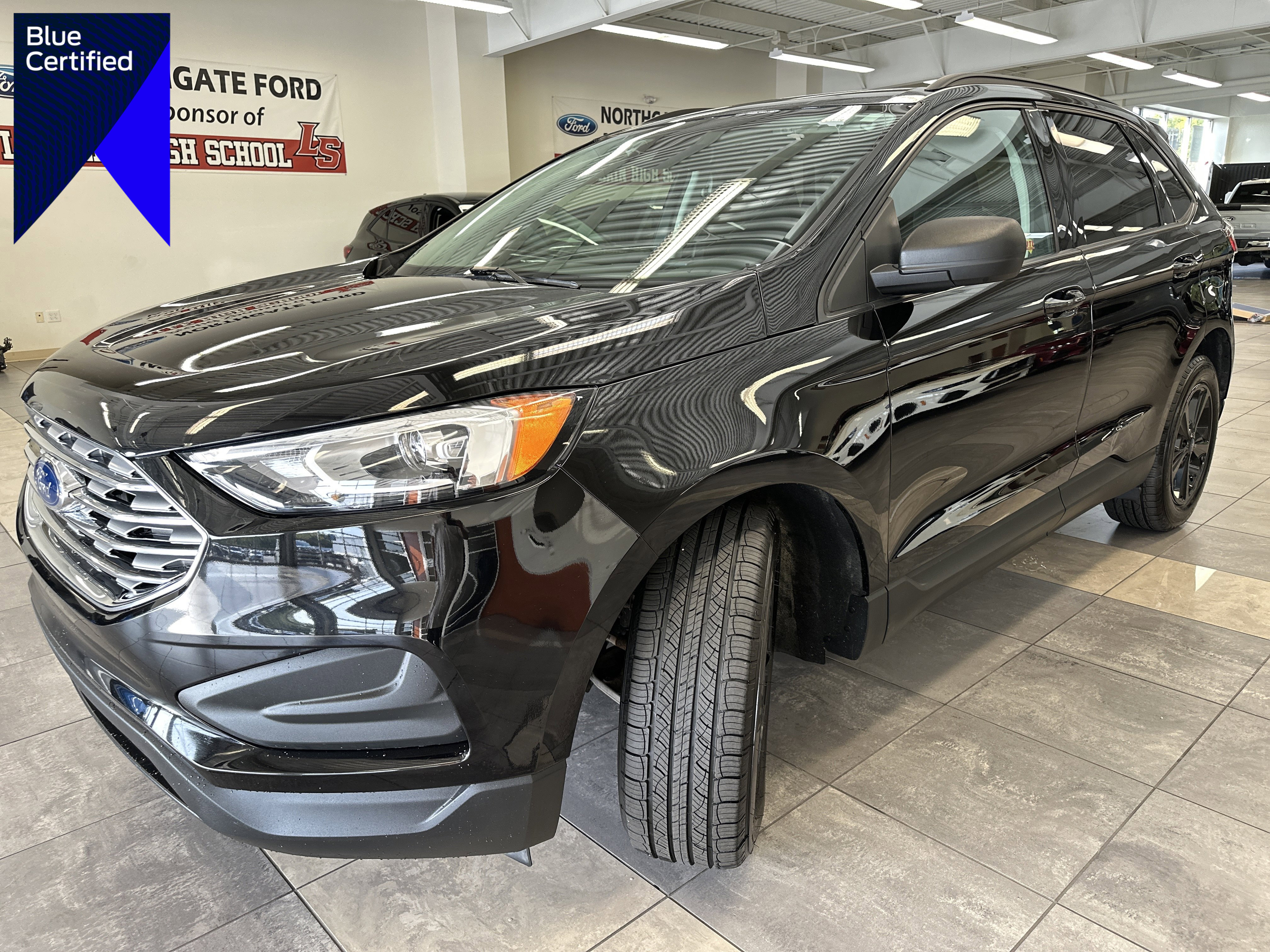 Certified 2022 Ford Edge SE