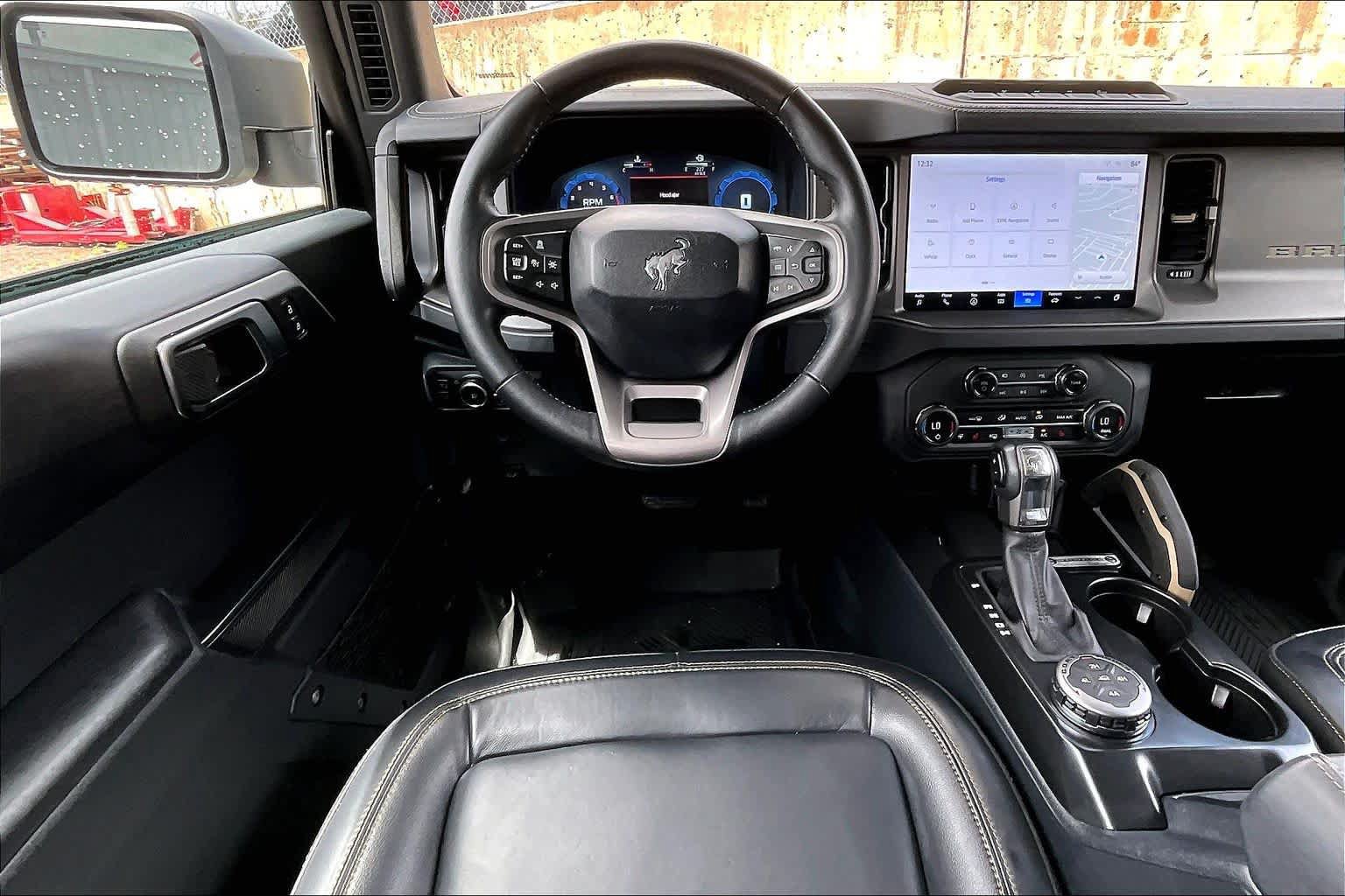 Certified 2025 Ford Bronco Badlands AWD/4WD image 6