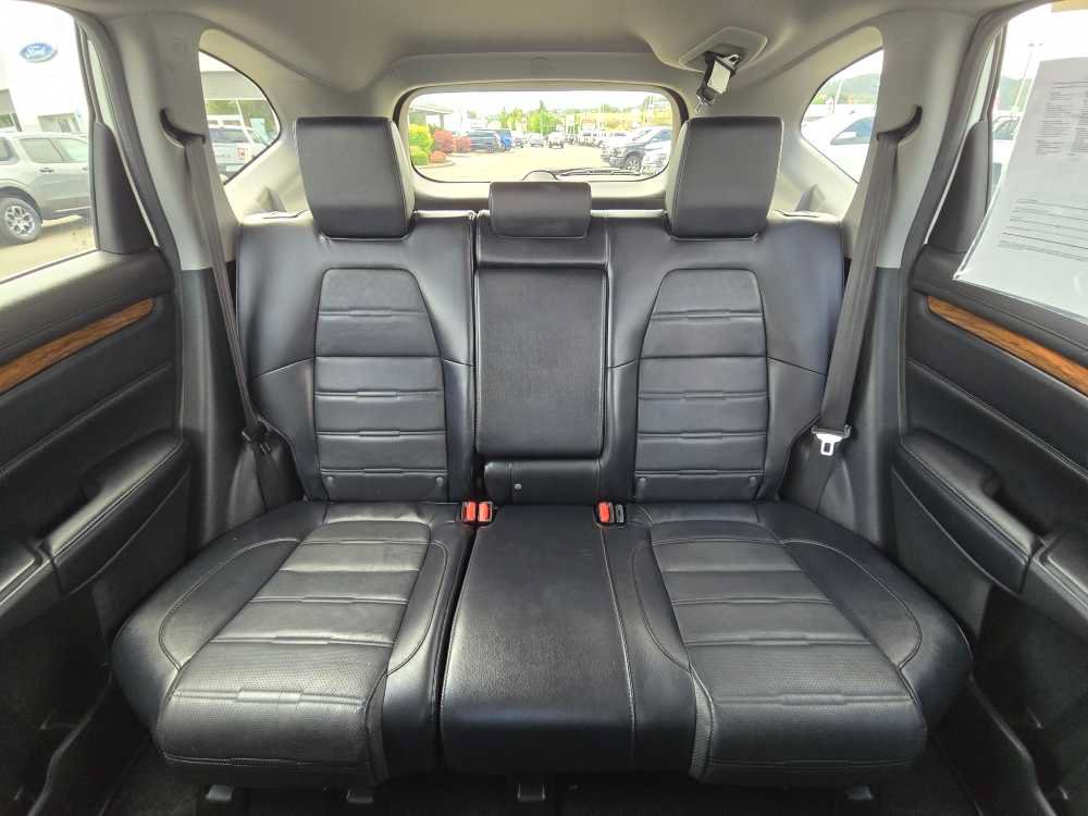 Used 2018 Honda CR-V Touring image 17