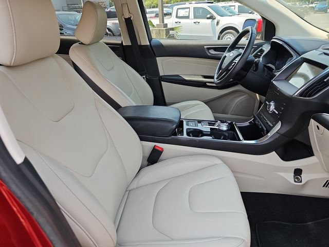 Certified 2020 Ford Edge Titanium FWD image 10