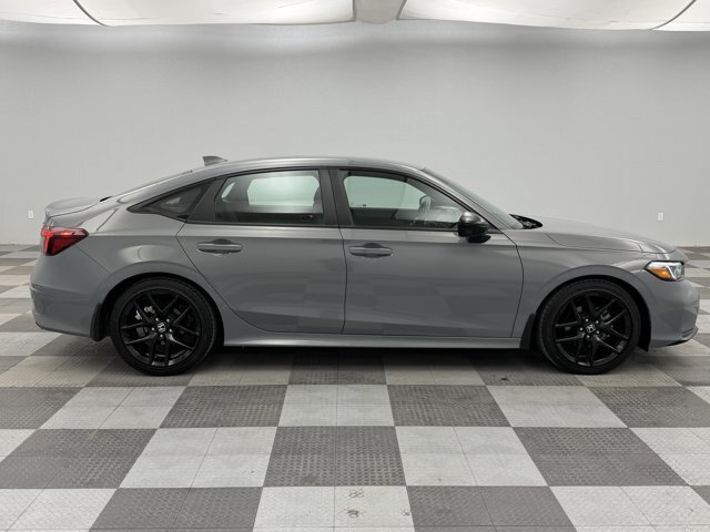 Used 2025 Honda Civic Sport image 11