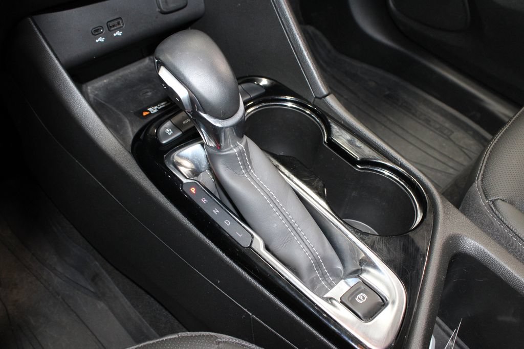Used 2024 Buick Encore GX Sport Touring w/ Advanced Technology Package AWD/4WD image 33