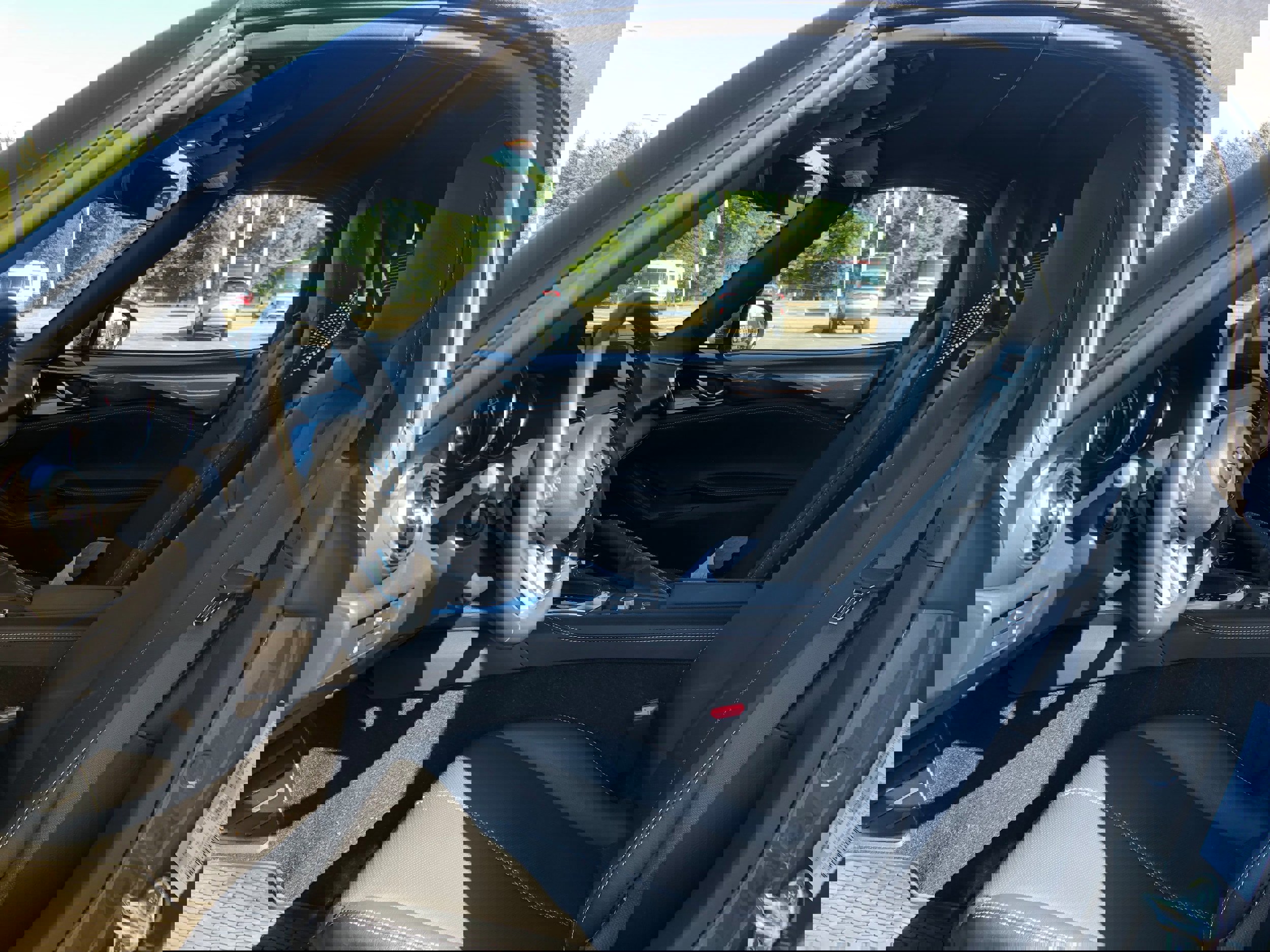 Used 2024 MAZDA MX-5 Miata Grand Touring image 11