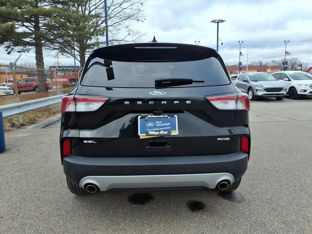 Certified 2022 Ford Escape SEL image 4