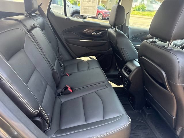 Used 2019 GMC Terrain Denali w/ Comfort Package AWD/4WD image 38