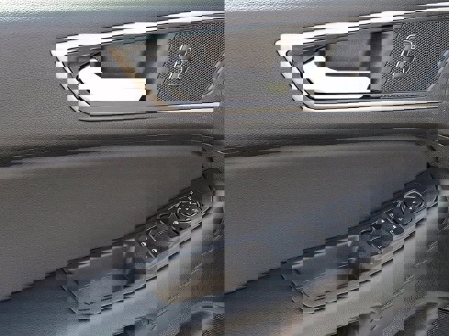 Certified 2022 Ford Edge SEL w/ Convenience Package AWD/4WD image 7