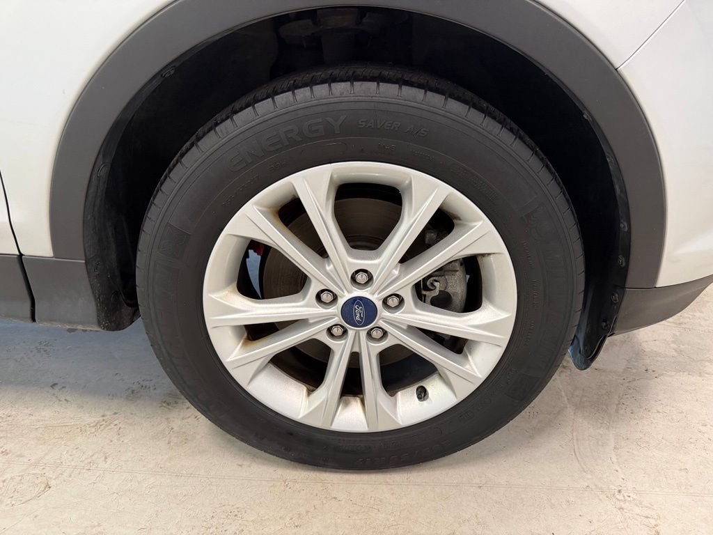 Certified 2017 Ford Escape SE FWD image 34