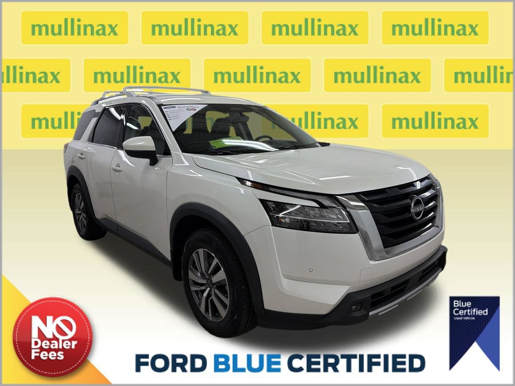 Used 2023 Nissan Pathfinder SL FWD 360° Tour
