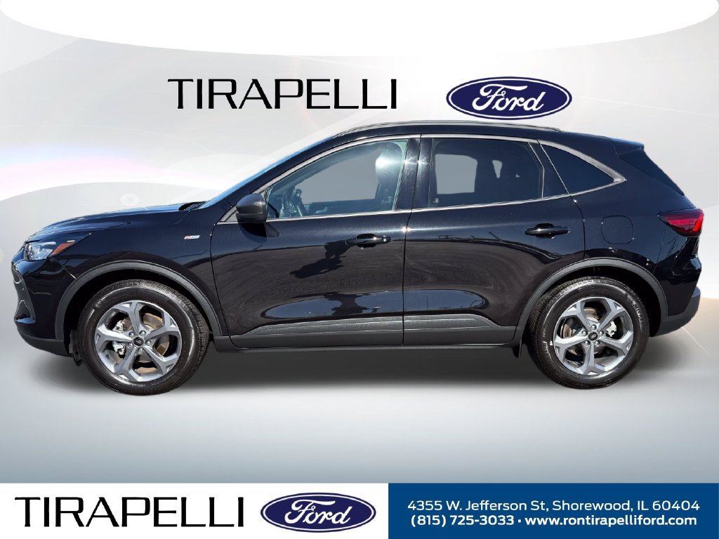 Certified 2025 Ford Escape ST-Line w/ Cold Weather Package FWD image 2