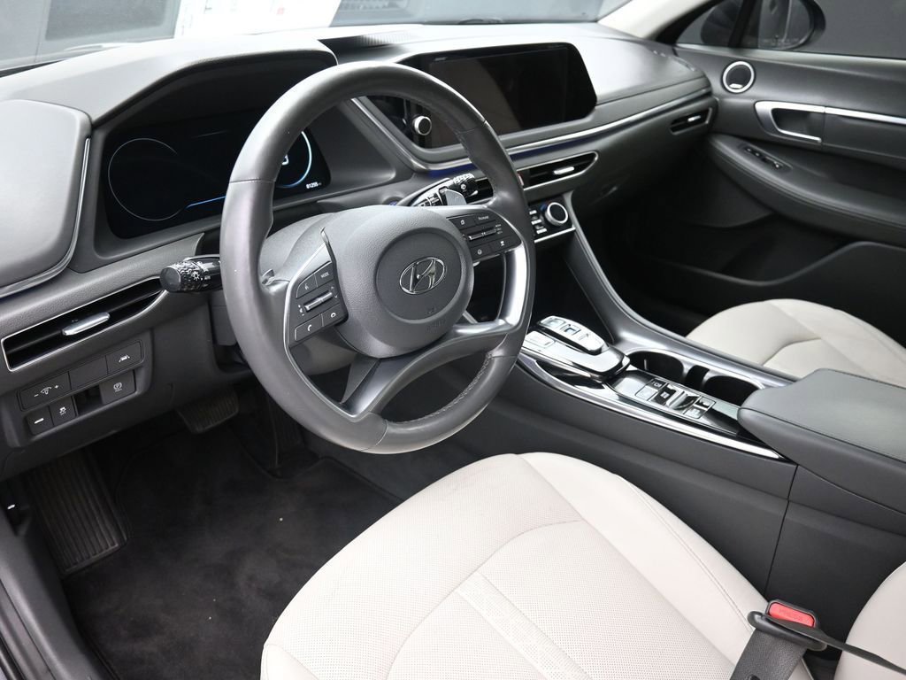 Used 2020 Hyundai Sonata Limited FWD image 18