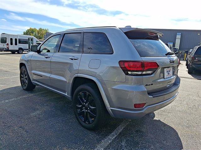 Used 2021 Jeep Grand Cherokee Laredo X AWD/4WD image 22