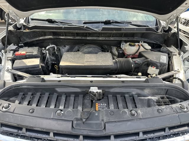 Used 2021 Chevrolet Silverado 1500 LT w/ Z71 Off-Road Package AWD/4WD image 46