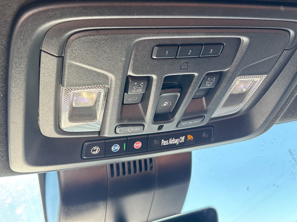 Used 2024 GMC Sierra 2500 Denali Ultimate AWD/4WD image 41