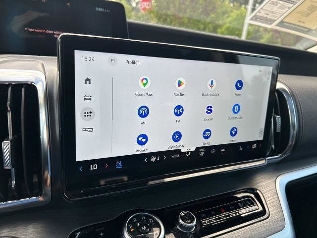 Certified 2025 Ford Expedition Platinum w/ Driver's Package image 33