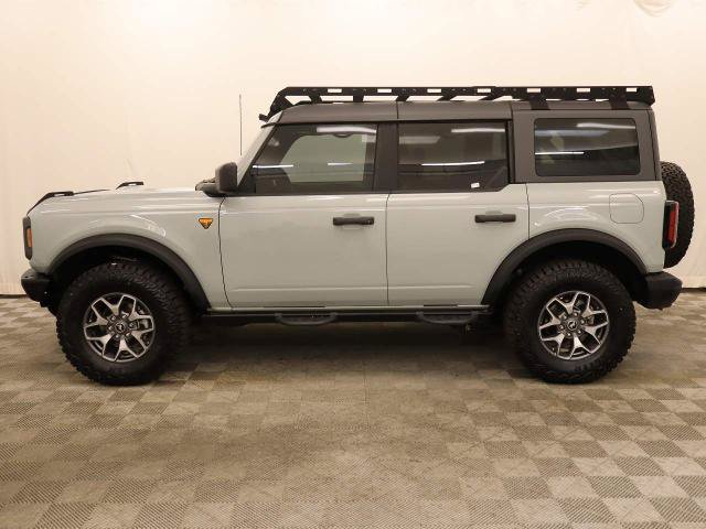Certified 2024 Ford Bronco Badlands AWD/4WD image 12