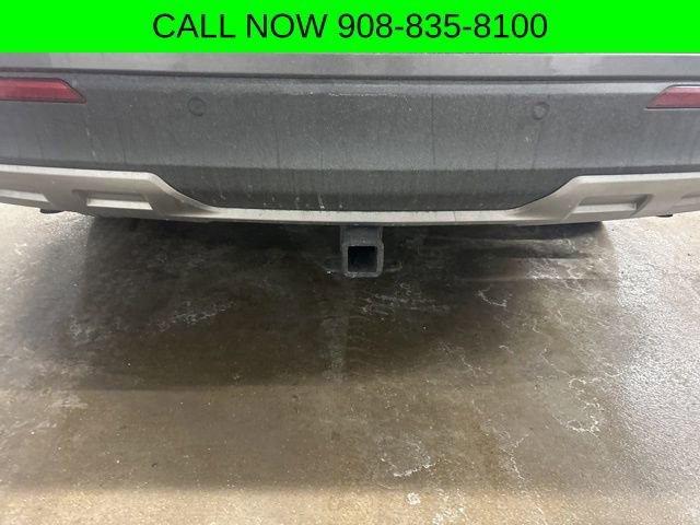 Certified 2021 Ford Explorer XLT w/ Equipment Group 202A image 6