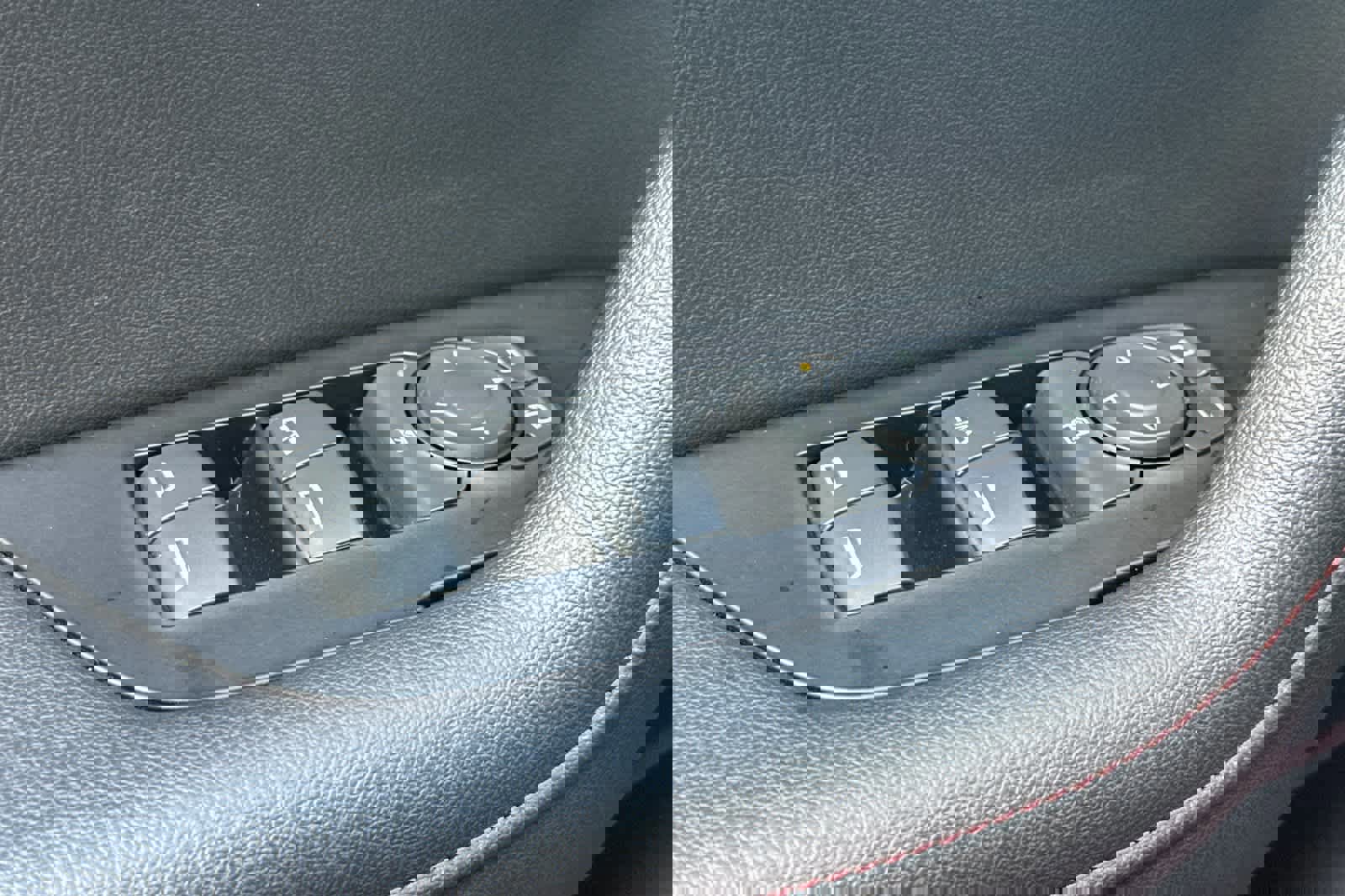 Used 2023 Chevrolet Blazer RS w/ Driver Confidence II Package image 13