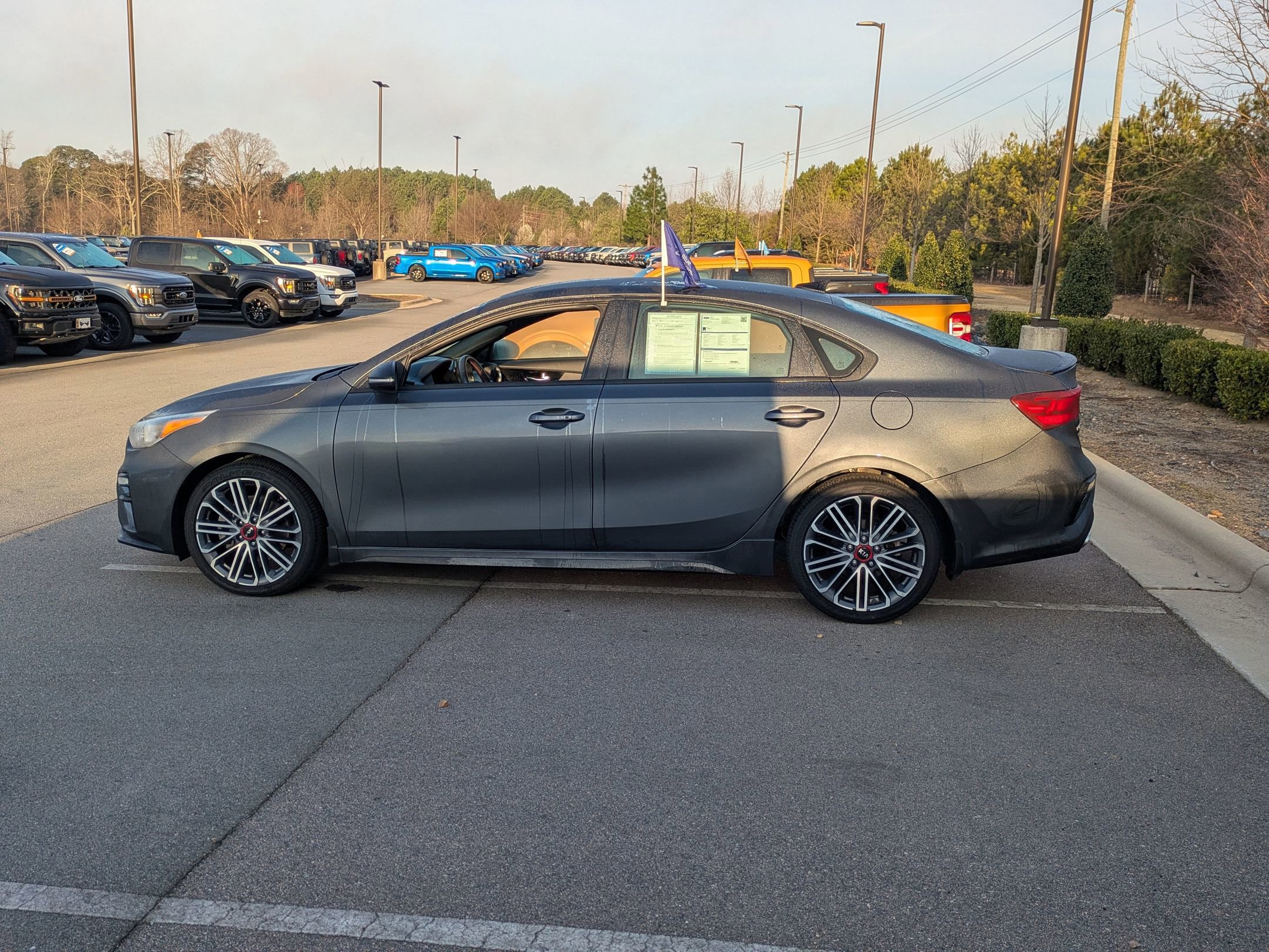 Used 2020 Kia Forte GT image 3