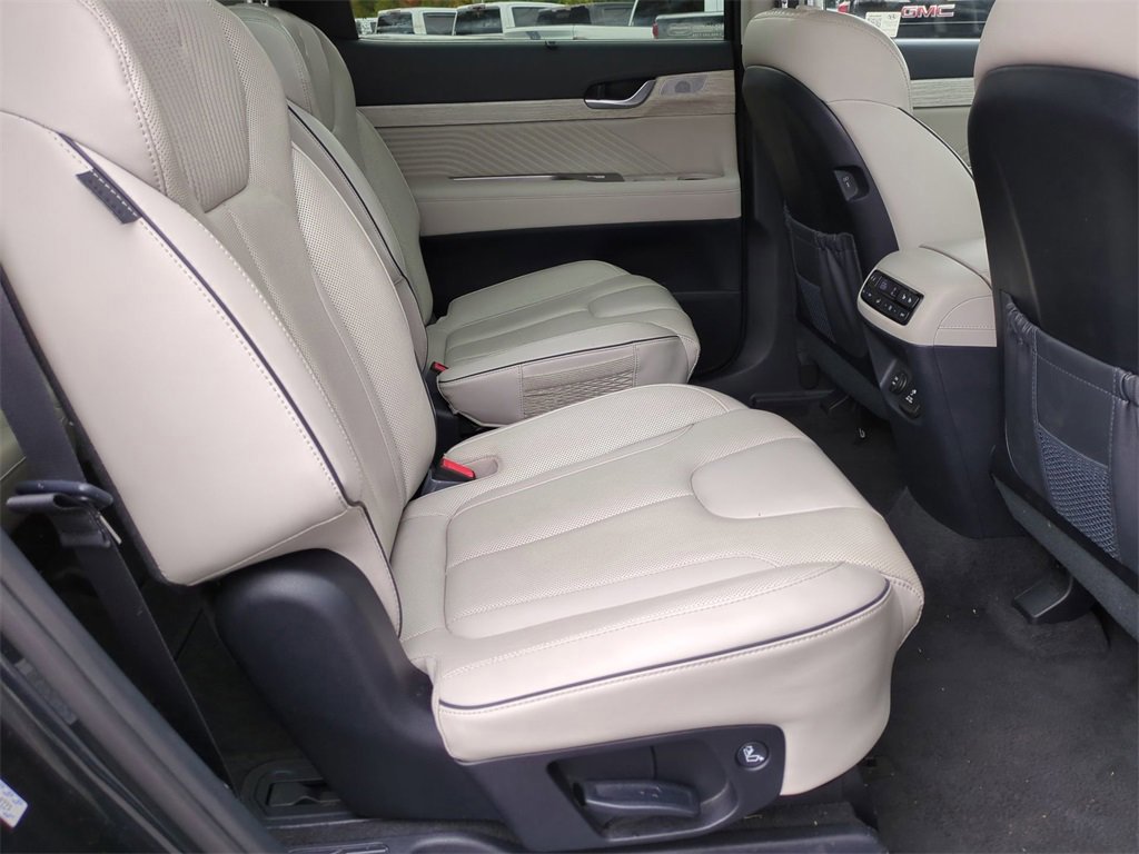 Used 2024 Hyundai Palisade Calligraphy image 14