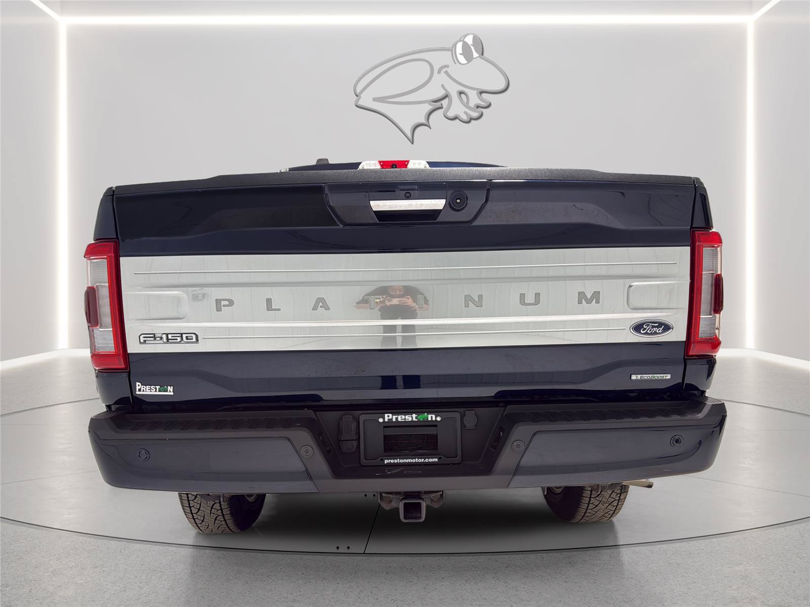 Certified 2022 Ford F150 Platinum w/ Equipment Group 701A High AWD/4WD image 9