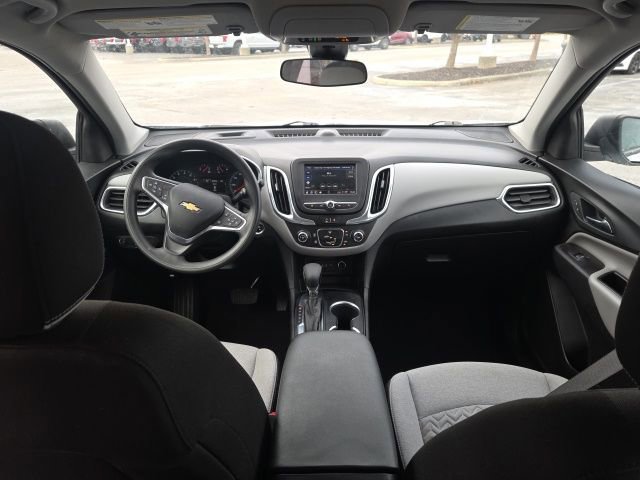 Used 2022 Chevrolet Equinox LS w/ LPO, Floor Liner Package image 16