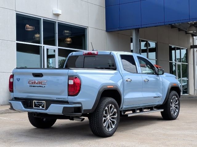 Used 2025 GMC Canyon Denali AWD/4WD image 3