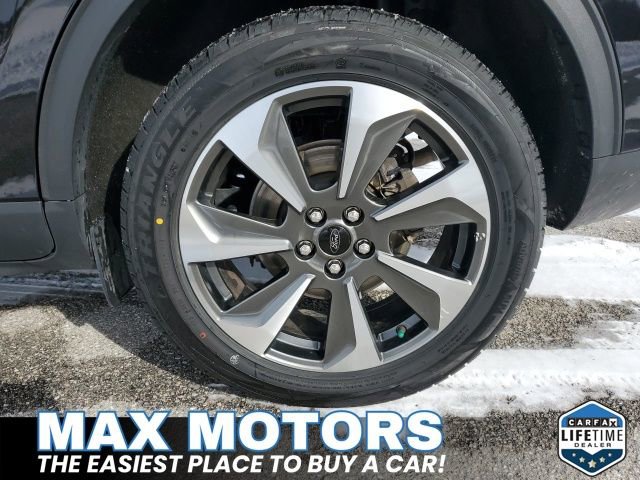 Certified 2023 Ford Escape Platinum AWD/4WD image 16