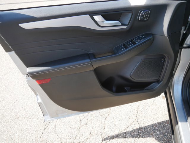 Certified 2024 Ford Escape Platinum image 13