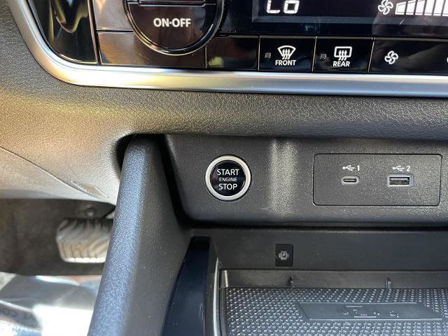 Used 2022 Nissan Rogue SV image 24