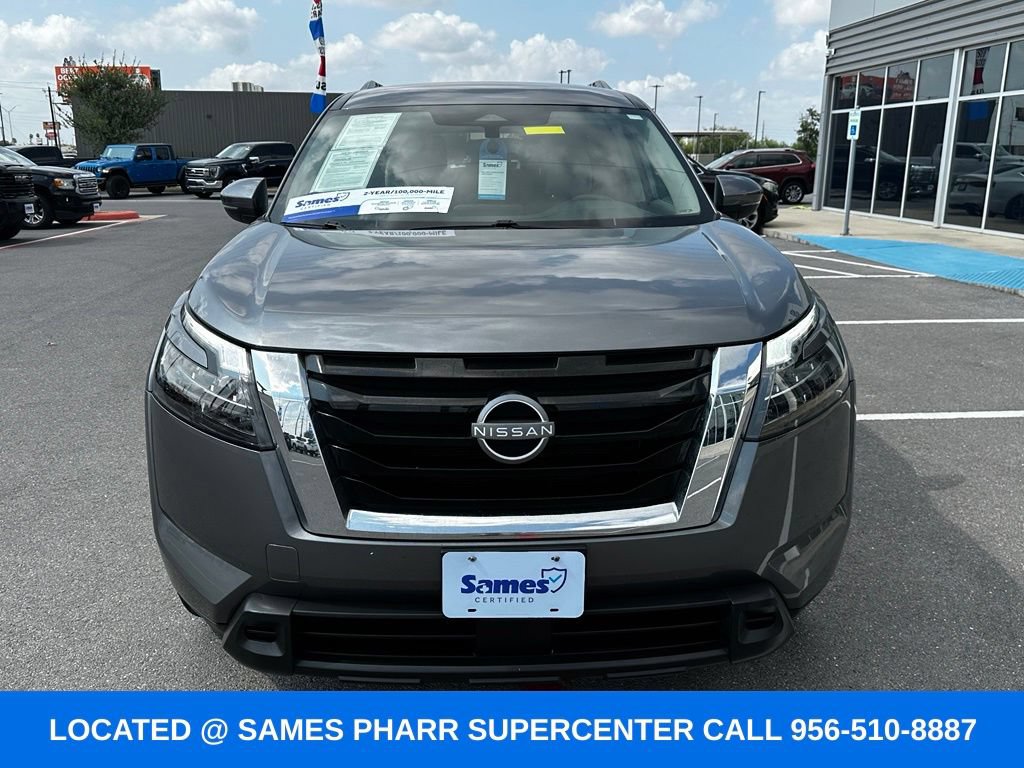 Used 2024 Nissan Pathfinder SV FWD image 4