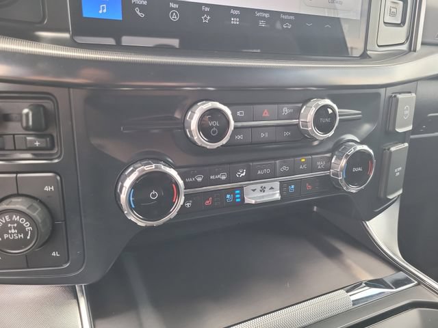 Certified 2025 Ford F150 Platinum AWD/4WD image 19
