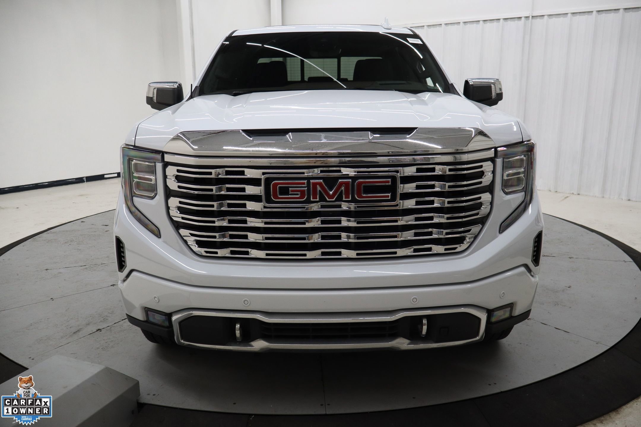 Used 2026 GMC Sierra 1500 Denali image 9