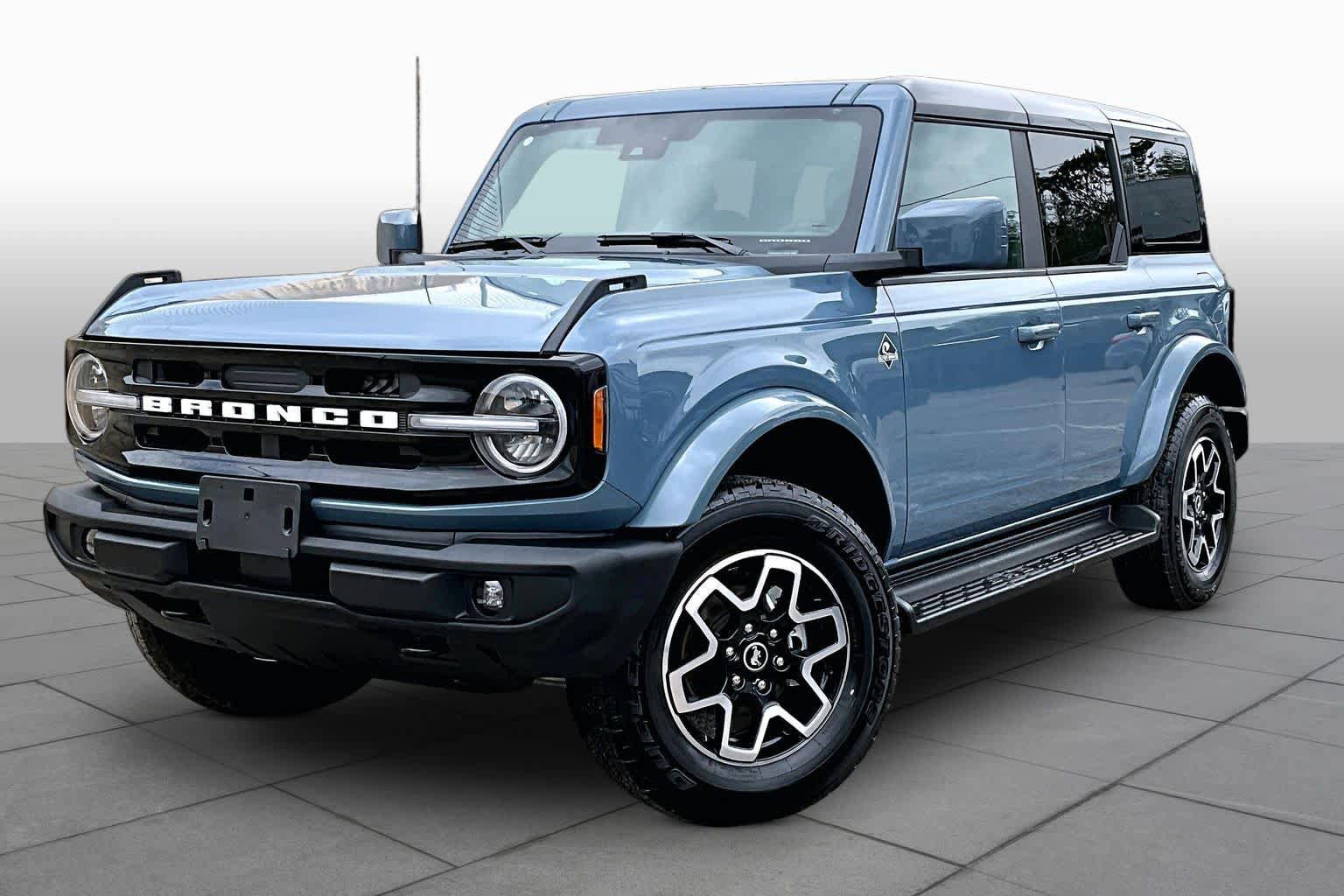 Certified 2025 Ford Bronco Outer Banks AWD/4WD image 35