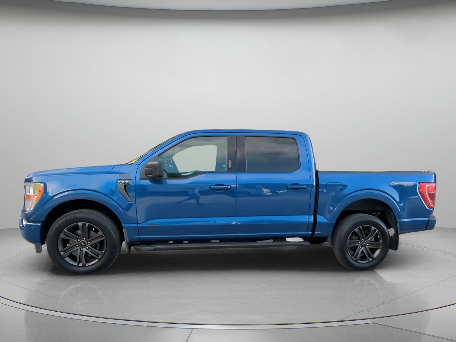 Certified 2022 Ford F150 XLT w/ Equipment Group 301A Mid AWD/4WD image 13